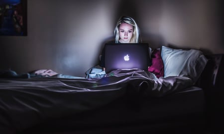 girl on laptop